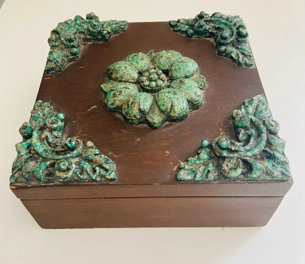 Vintage Ornate Wooden Jewelry Trinket Box Faux Green Flowers, Felt Lining, 6